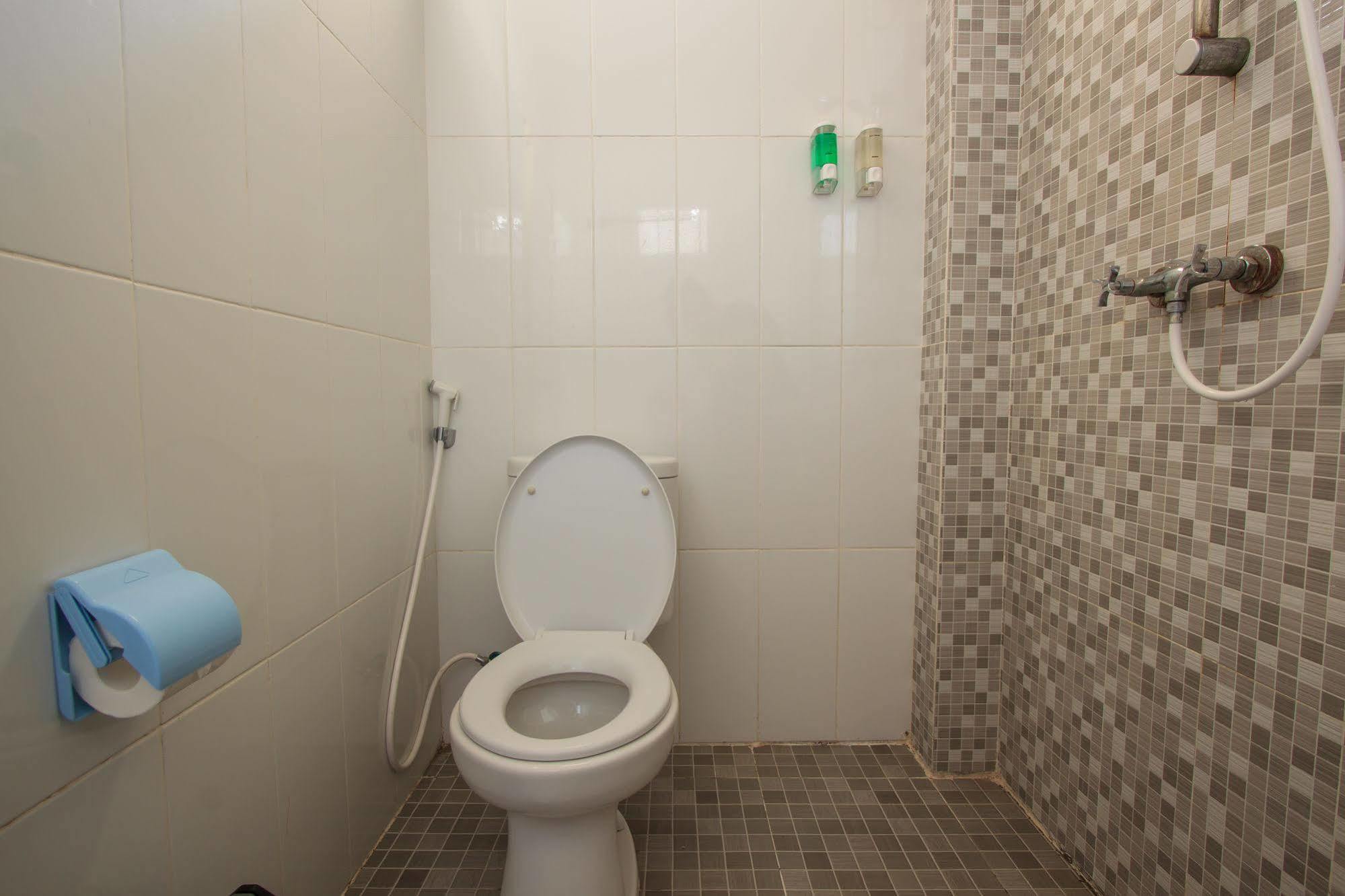 Ivanka Airport Inn Kuta Lombok Εξωτερικό φωτογραφία